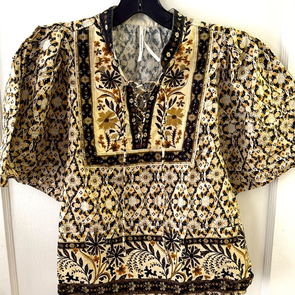 Anthropologie Pleated Puff-Sleeve Blouse – Size Small